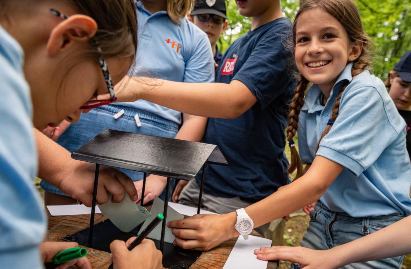 Kindergarten, Schule, Hort, Oma und Opa, Familien